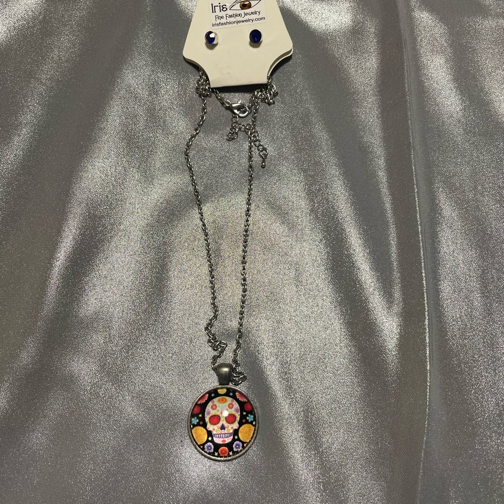 Necklace set